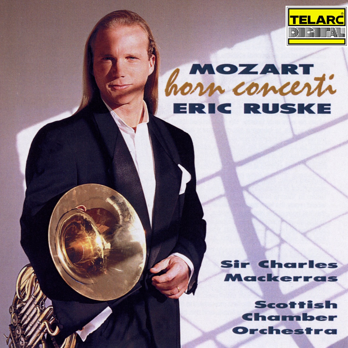 Mozart: Horn Concerti by Sir Charles Mackerras, Eric Ruske & Scottish Chamber Orchestra album cover