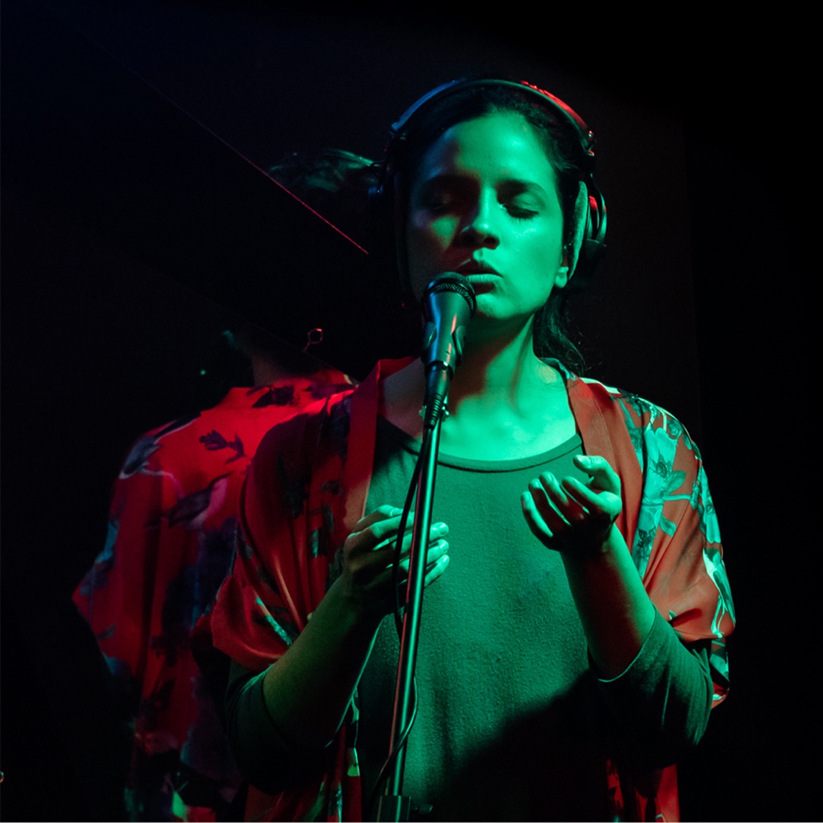 Noelia Maffiold - Noisesion (Live Show) - Single by Noisesion & Noelia Maffiold album cover