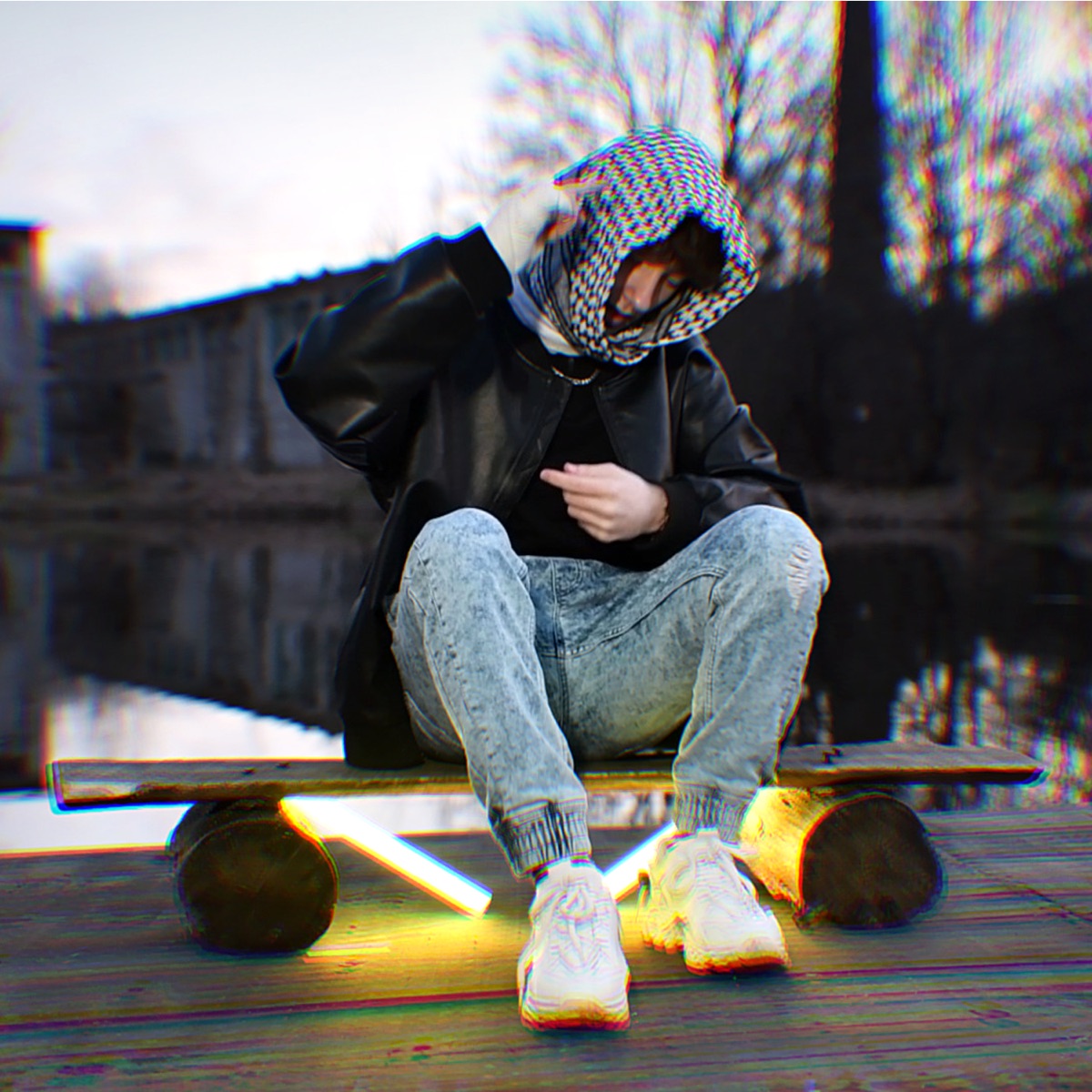 Jednak Nie Chce Wyjść Na Ludzi - Single by YEASTER album cover