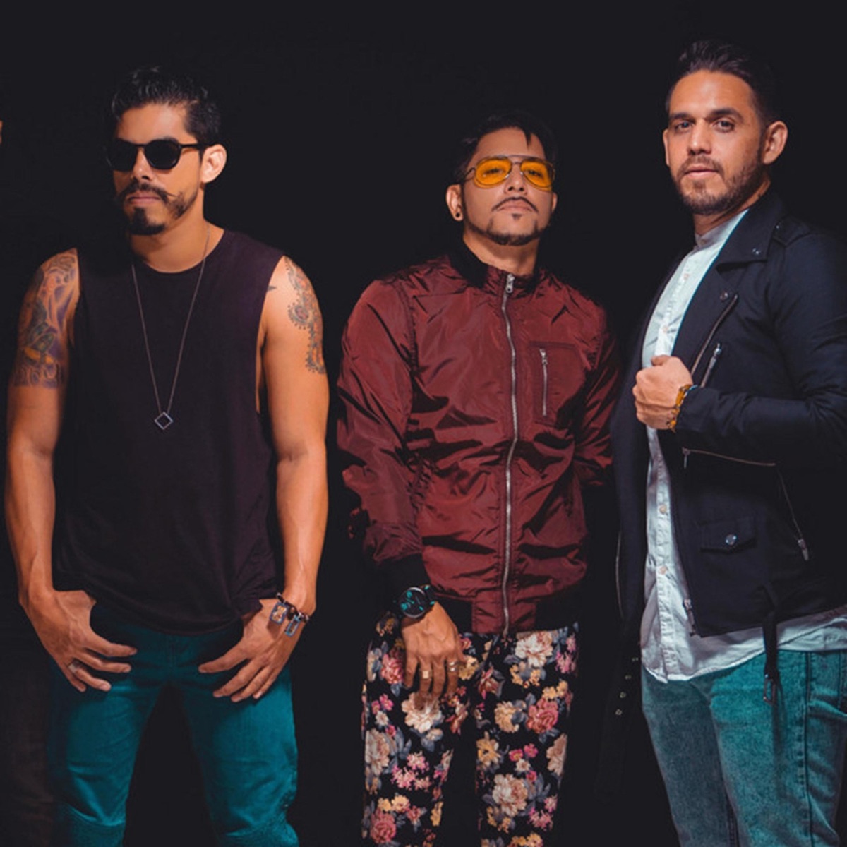 Amor Bonito - Single by Los Bohemios & Josh Dibrasco album cover