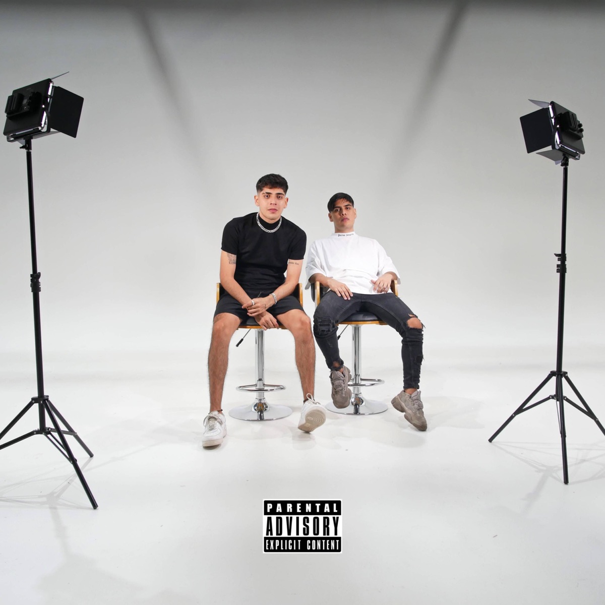 2 jóvenes leyendas - EP by ALCA & 2sadV album cover
