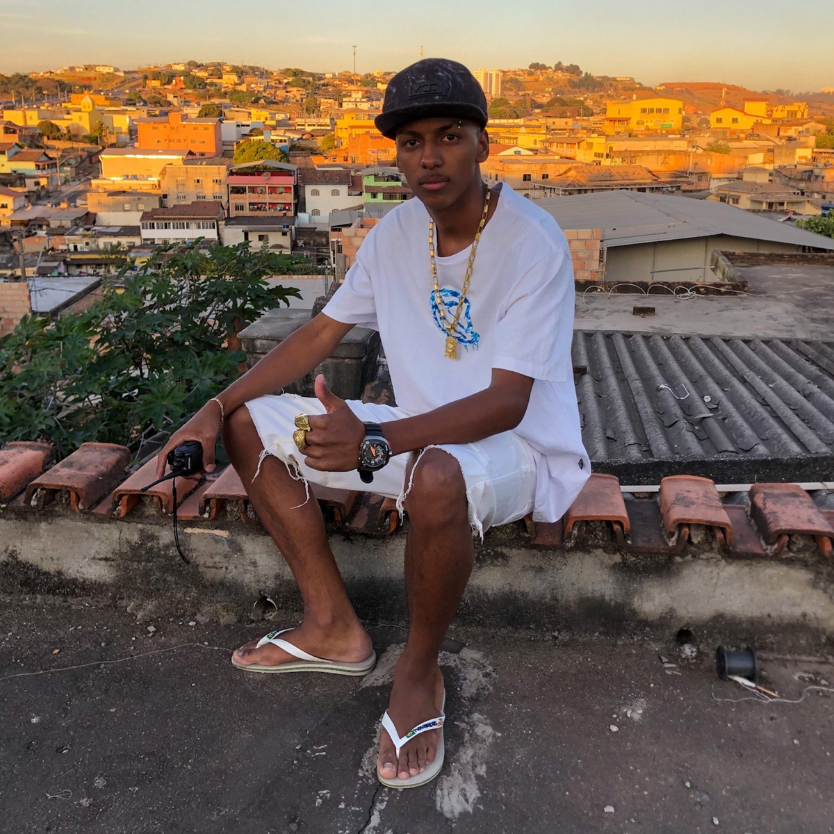 VUCO VUCO VAPO VAPO - Single by Djay Js Putão album cover