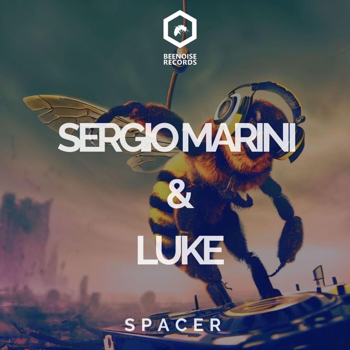 Spacer - Single by Luke & Sergio Marini album cover