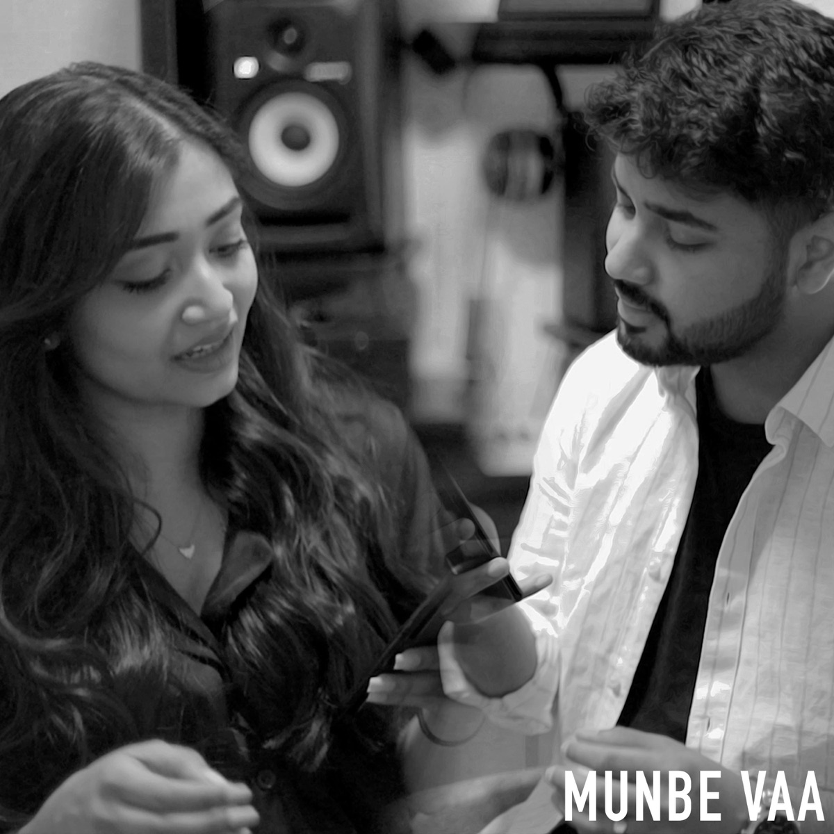 Munbe Vaa - Single by Ajay Illango album cover