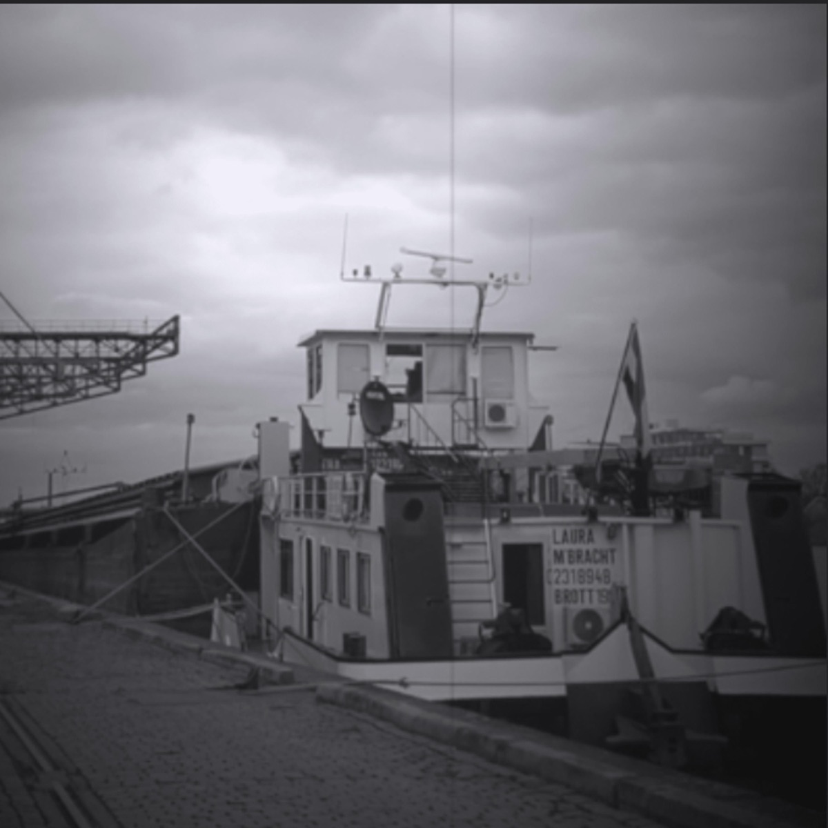 Trust Your Intuition - Single by Stræpa album cover