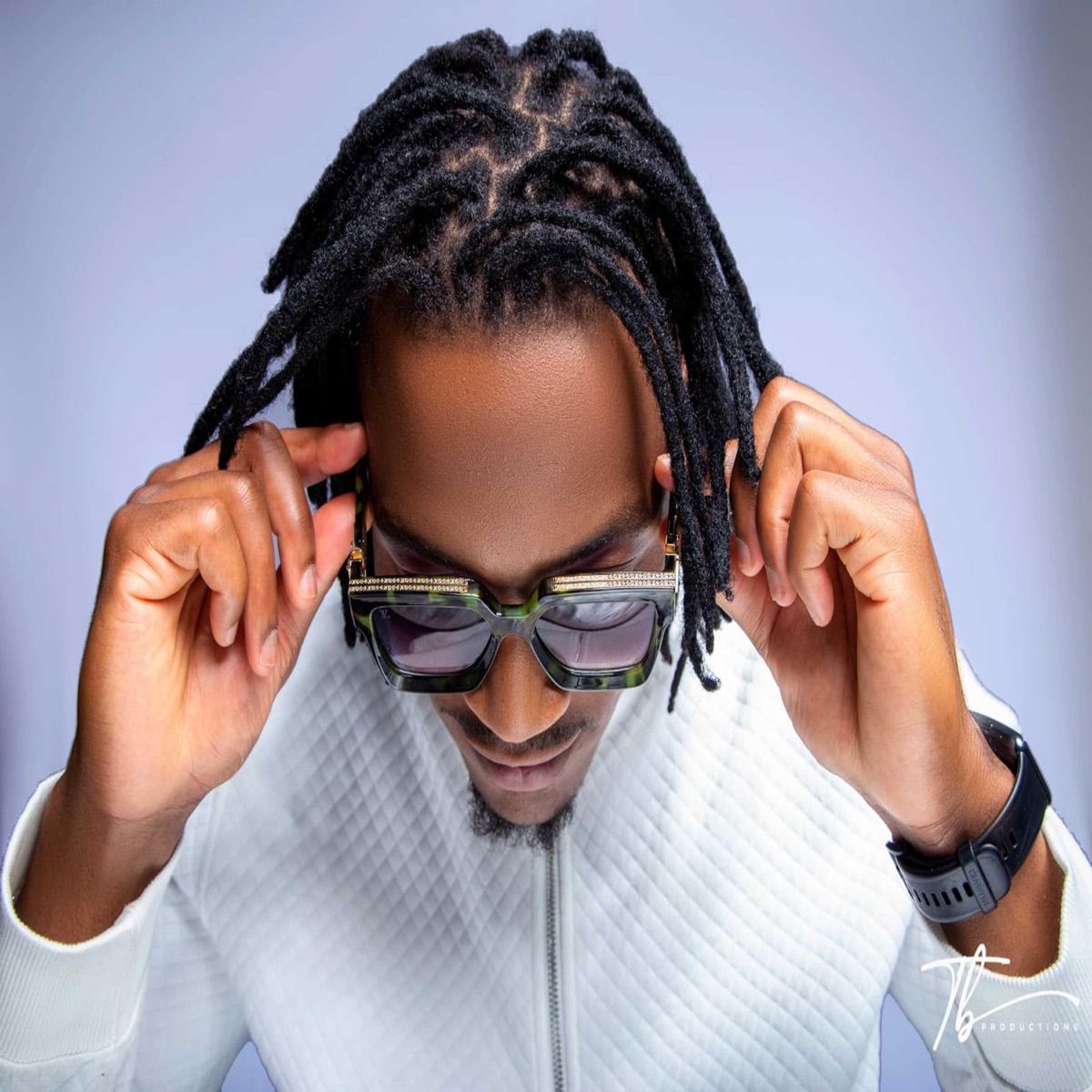 Matako (feat. Queen Of Jumanji) - Single by Mr Faga album cover