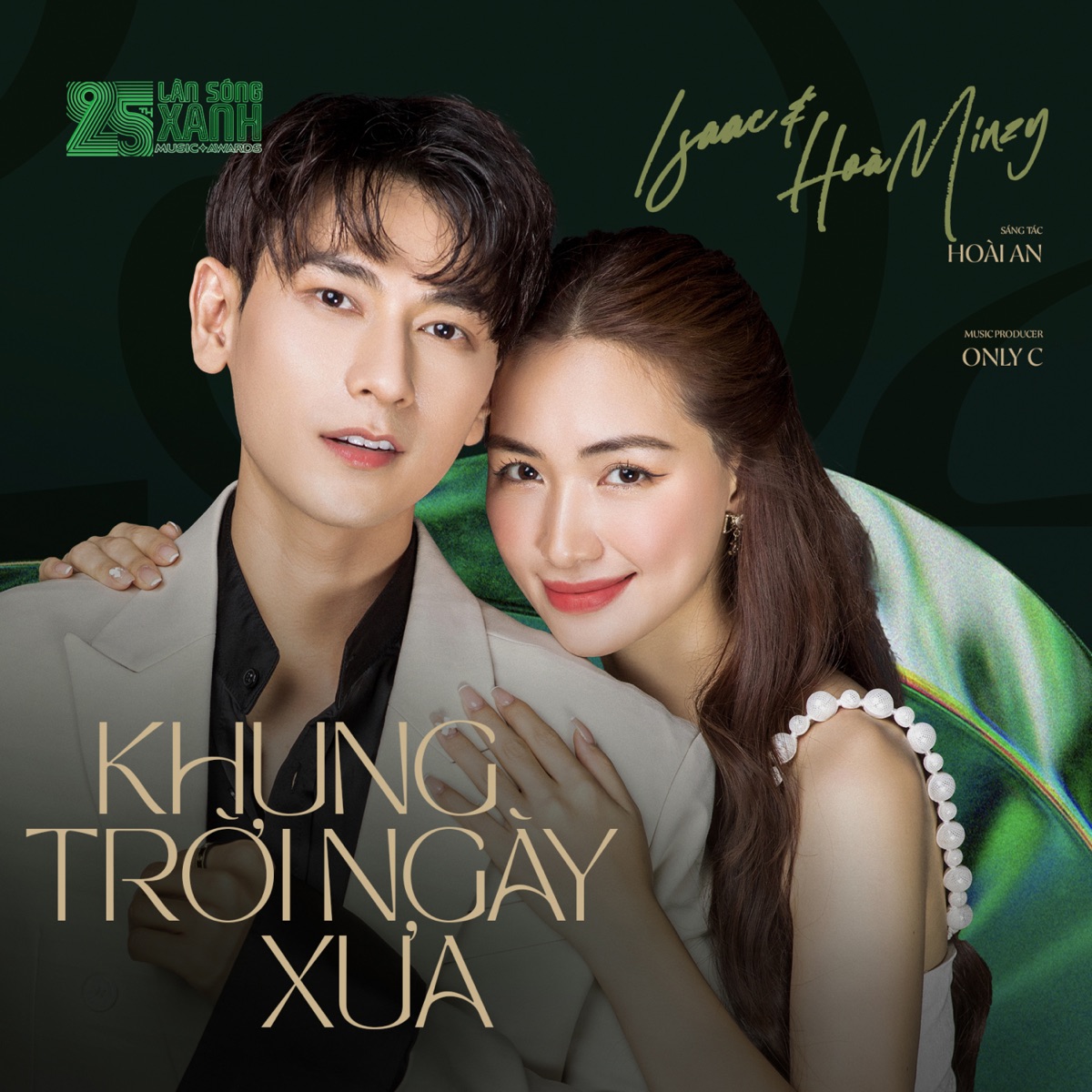 Khung Trời Ngày Xưa (25th Làn Sóng Xanh) - Single by isaac & Hòa Minzy album cover