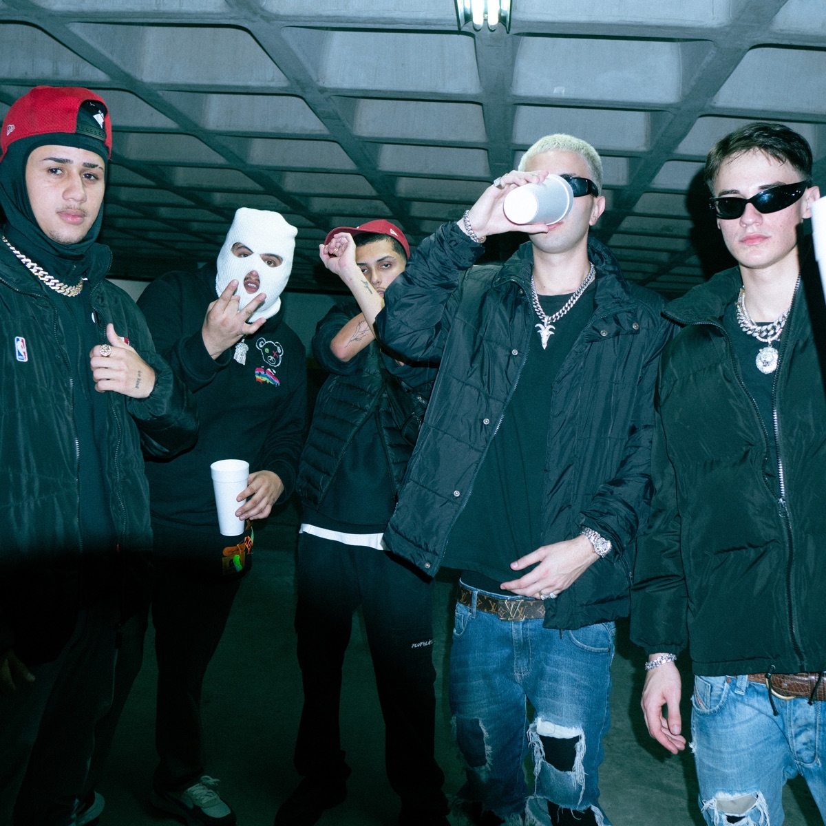 Darkside (feat. Vazz & Éo TOR) - Single by COTTA7, Petutino & MANOGZ album cover