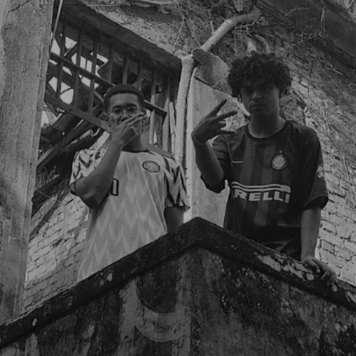 Esquema Tático e um 38 - Single by Aka nego album cover