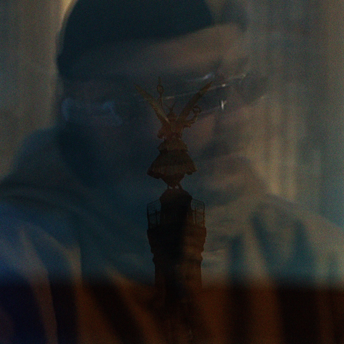 Marabunta (feat. Oldtape) - Single by Chuchú Bermudas album cover