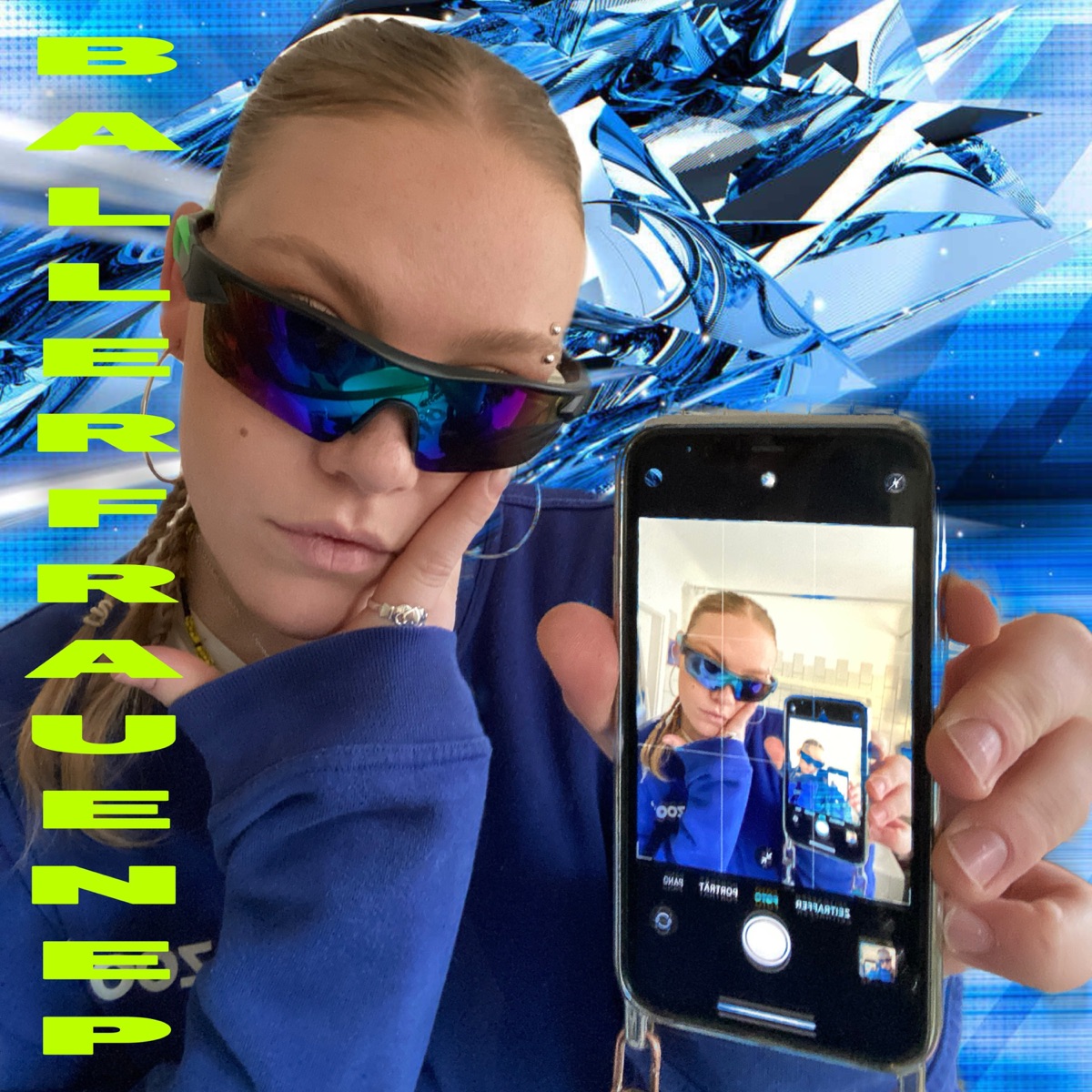 Ballerfrauen - Single by Donna Savage album cover