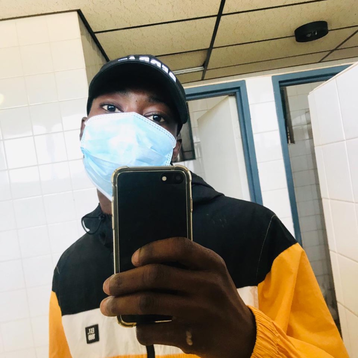 Break Through Vs Bells - Single by Mrioh 501 Mfana'sfela album cover