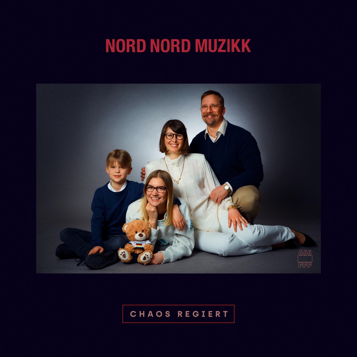 Chaos regiert - Single by Nord Nord Muzikk album cover