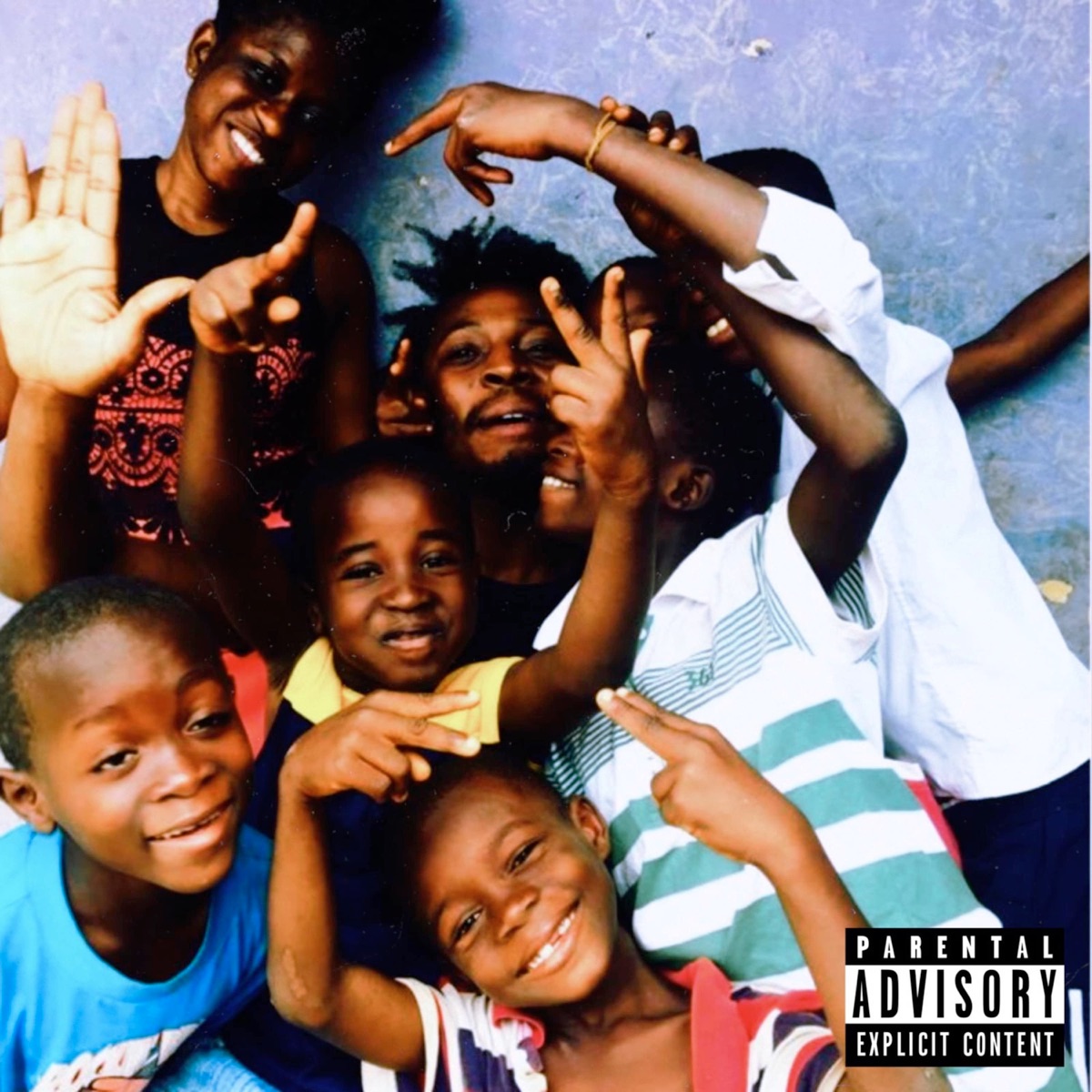 Let Them Live - Single by MDR Tilla album cover
