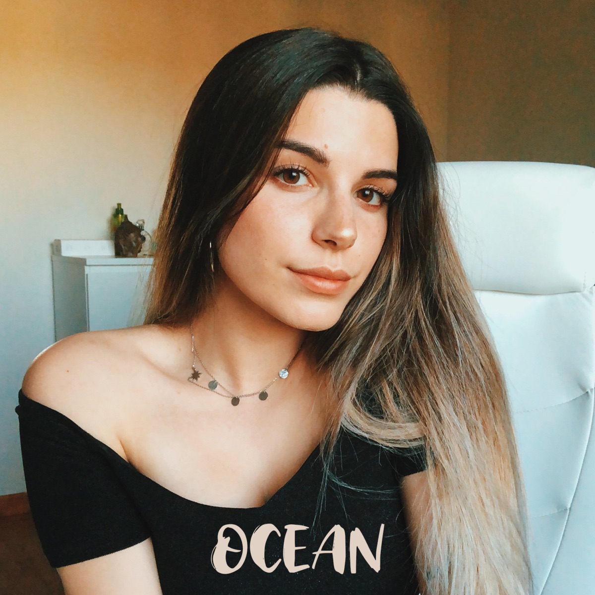 Ocean - Single by Cris Moné album cover