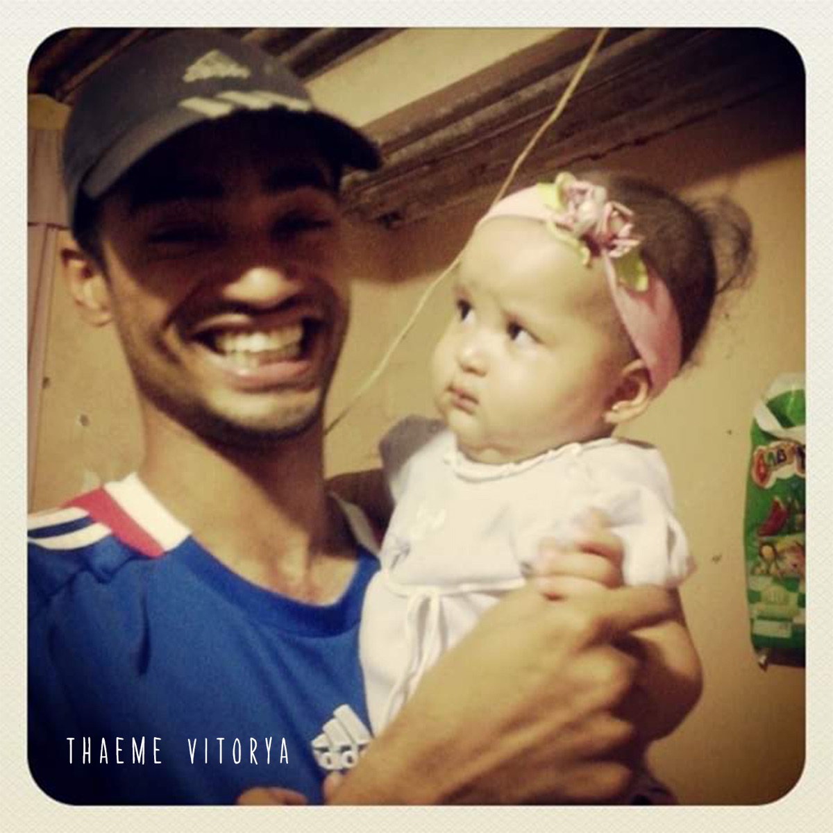 Thaeme Vitorya - Single by WTT album cover