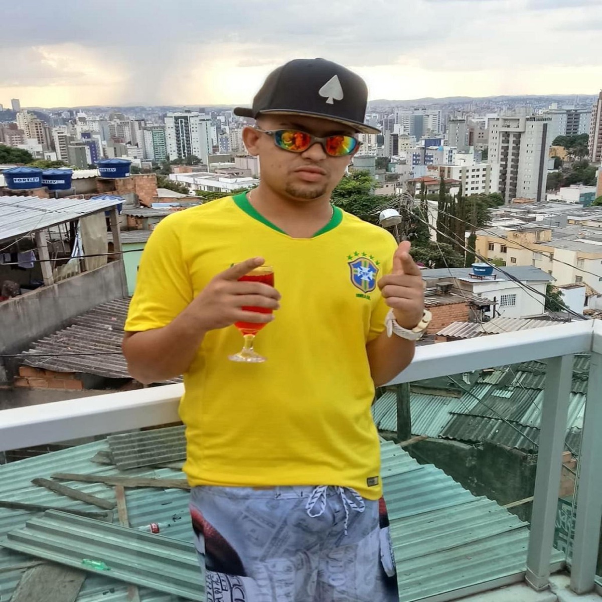Nos Bailes de BH (feat. Mc Danny e Dj Nk da Serra) - Single by dj iago jp o malvadão album cover