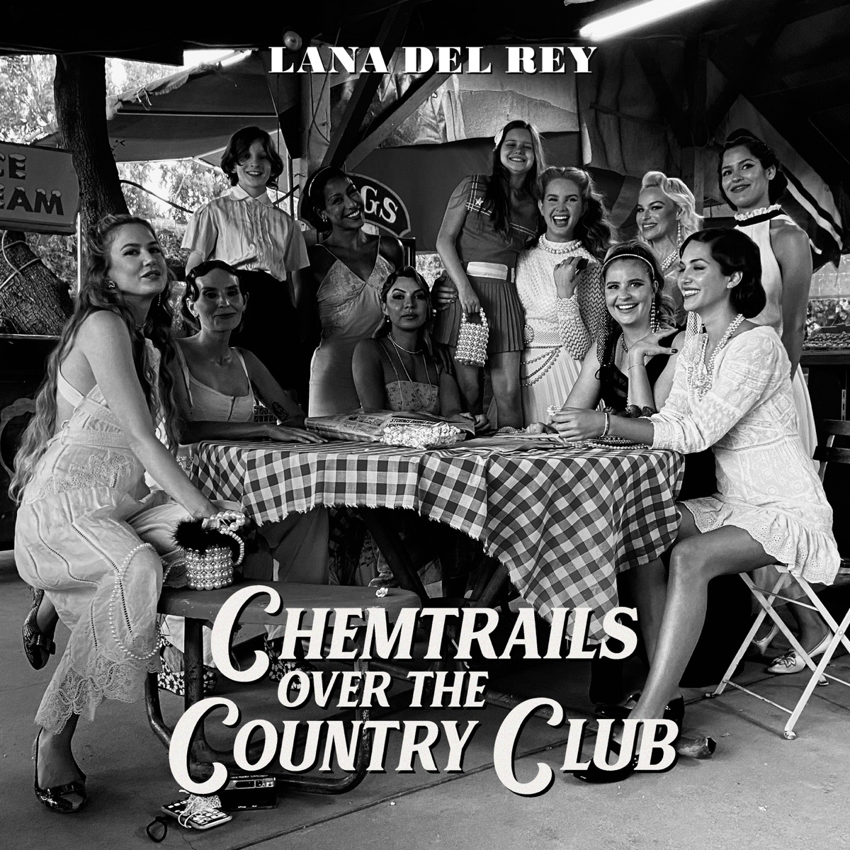 Chemtrails Over the Country Club by Lana Del Rey album cover