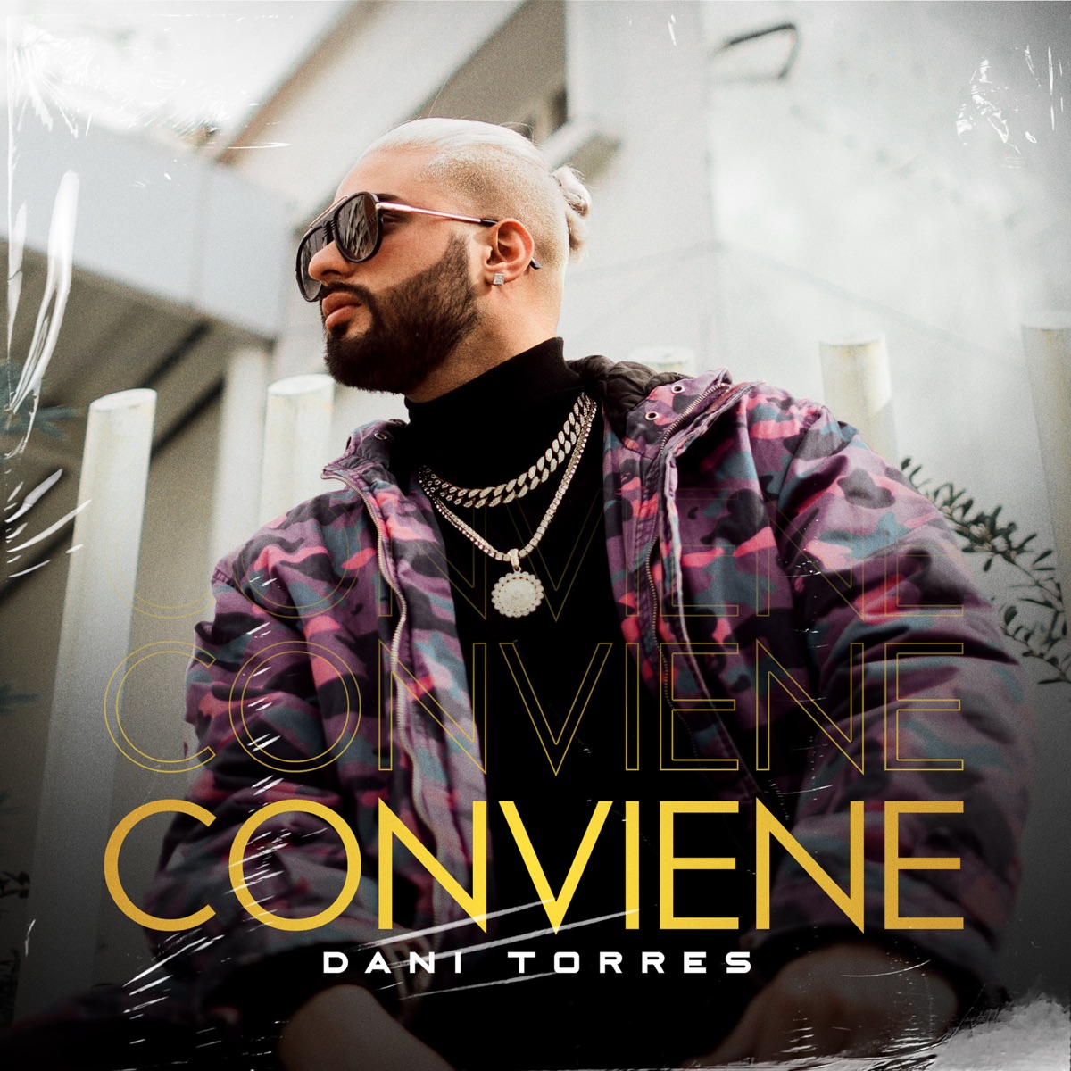 Conviene - Single by Dani Torres album cover