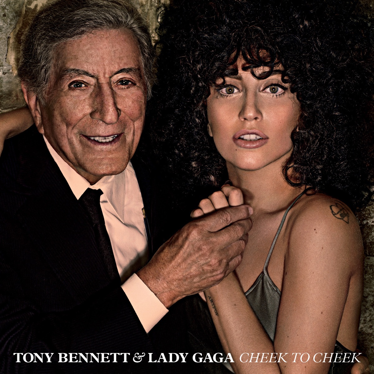 Cheek to Cheek (Deluxe Version) by Tony Bennett & Lady Gaga album cover