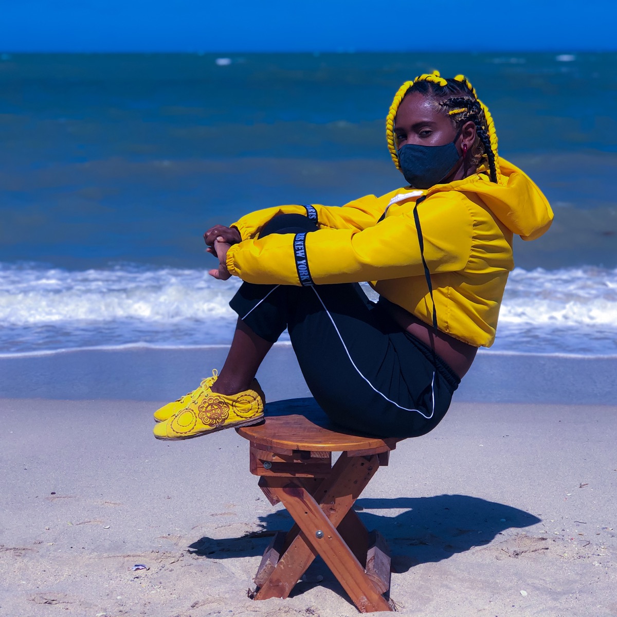 Vou Ficar Bem - Single by Udi Santos album cover