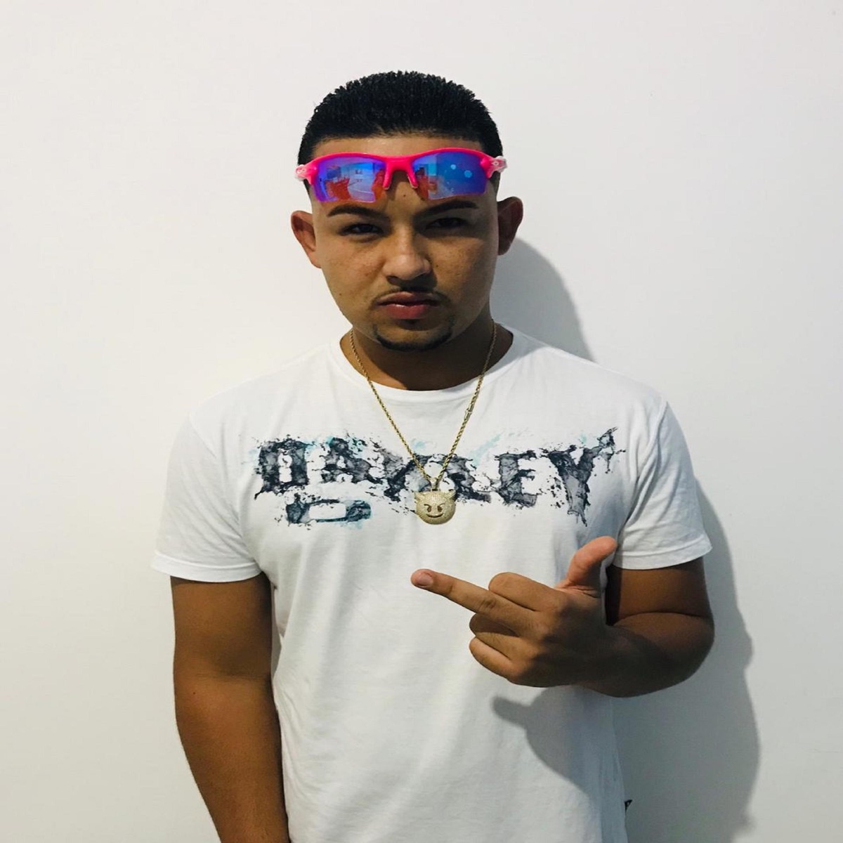 Nos Vai Pagar O Uber O Indrive Ou 99 (feat. Dj Nk Da Serra) - Single by dj iago jp o malvadão album cover