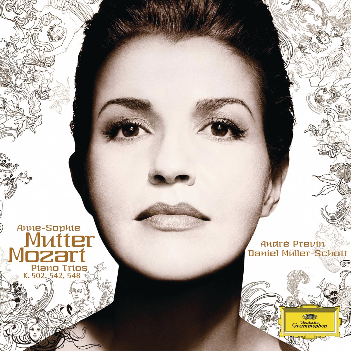 Mozart, W.A.: Piano Trios (Live) by Anne-Sophie Mutter, Daniel Müller-Schott & André Previn album cover