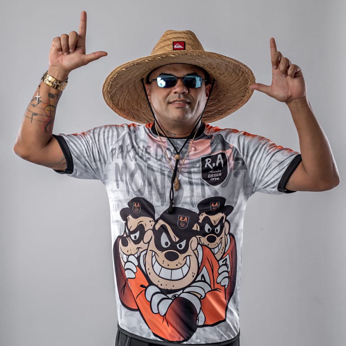 Pra Tu Viver no Brasil - Single by MC Renatinho RA & Mc Duda do Marapé album cover