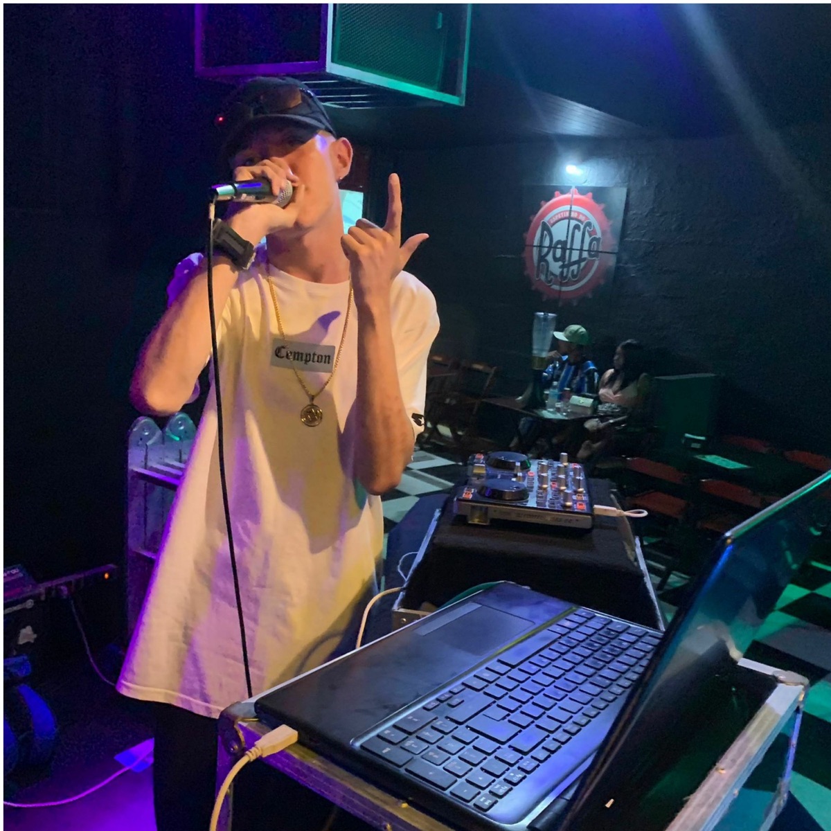 Balança a Glock Com Pentão De Robocope - Single by DJ BIEL PRADO album cover