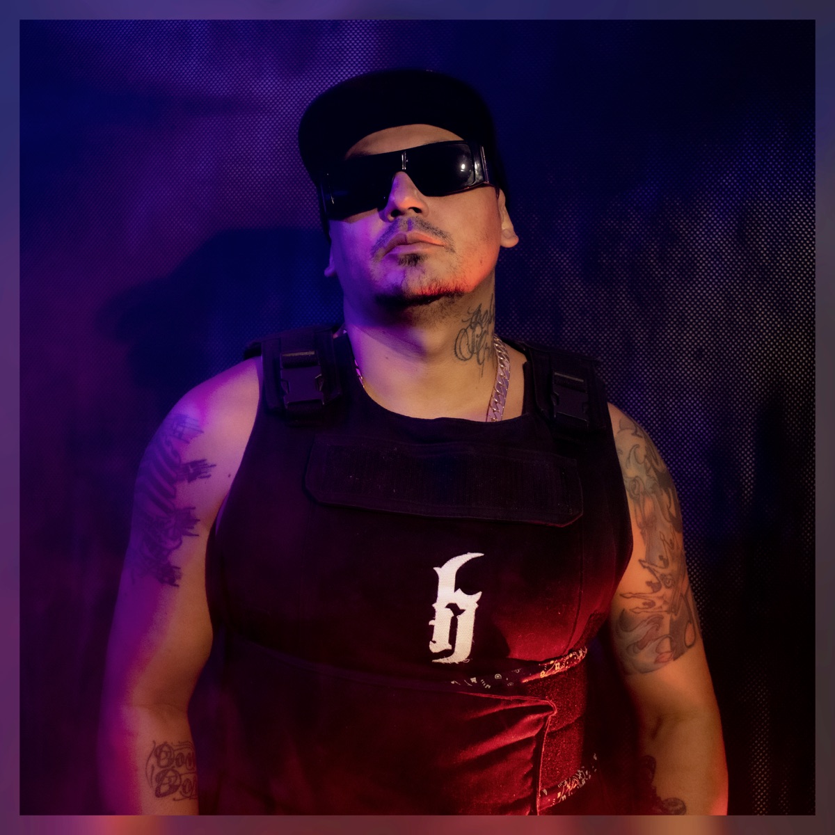 Hienas (feat. Master Pe) - Single by Soul Jotta album cover