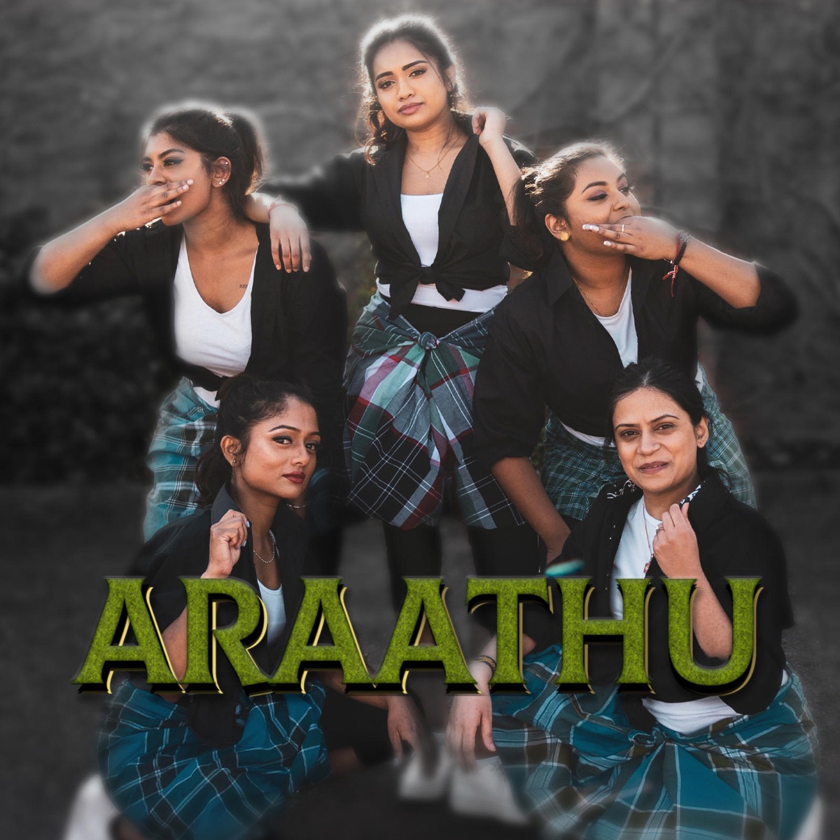 Araathu - Single by Naveena album cover