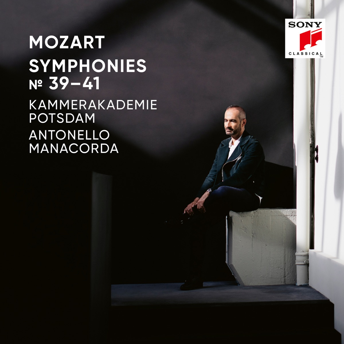 Mozart: Symphonies Nos. 39, 40, & 41 by Kammerakademie Potsdam & Antonello Manacorda album cover
