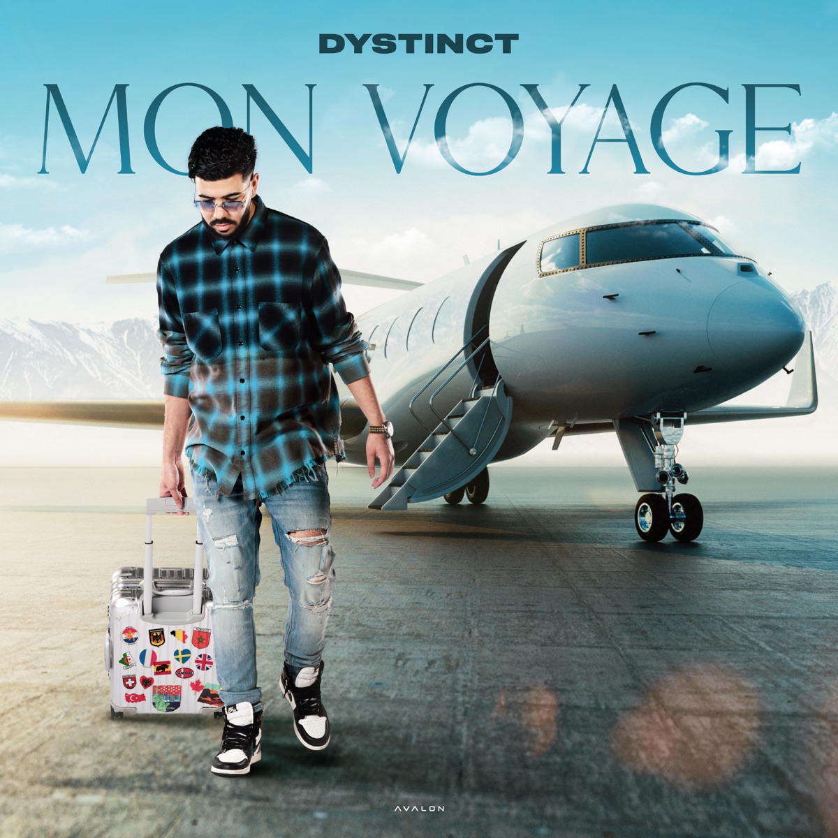 MON VOYAGE by DYSTINCT album cover