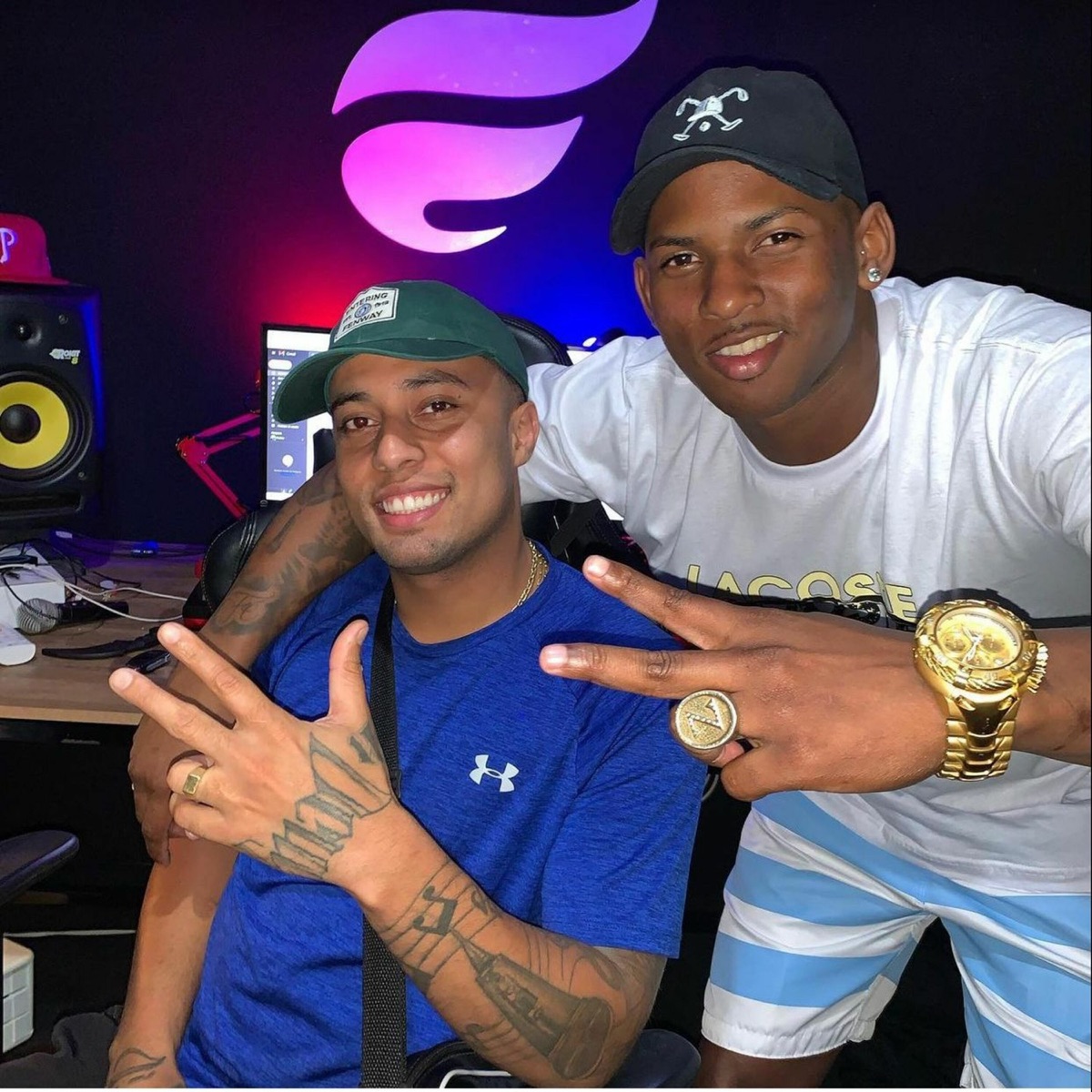 Bandido De Glock De Lacoste (feat. MC Lukinha da Lacoste) - Single by MC Zangão album cover