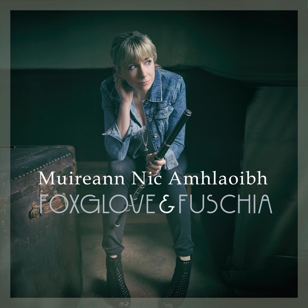 Foxglove & Fuschia by Muireann Nic Amhlaoibh album cover