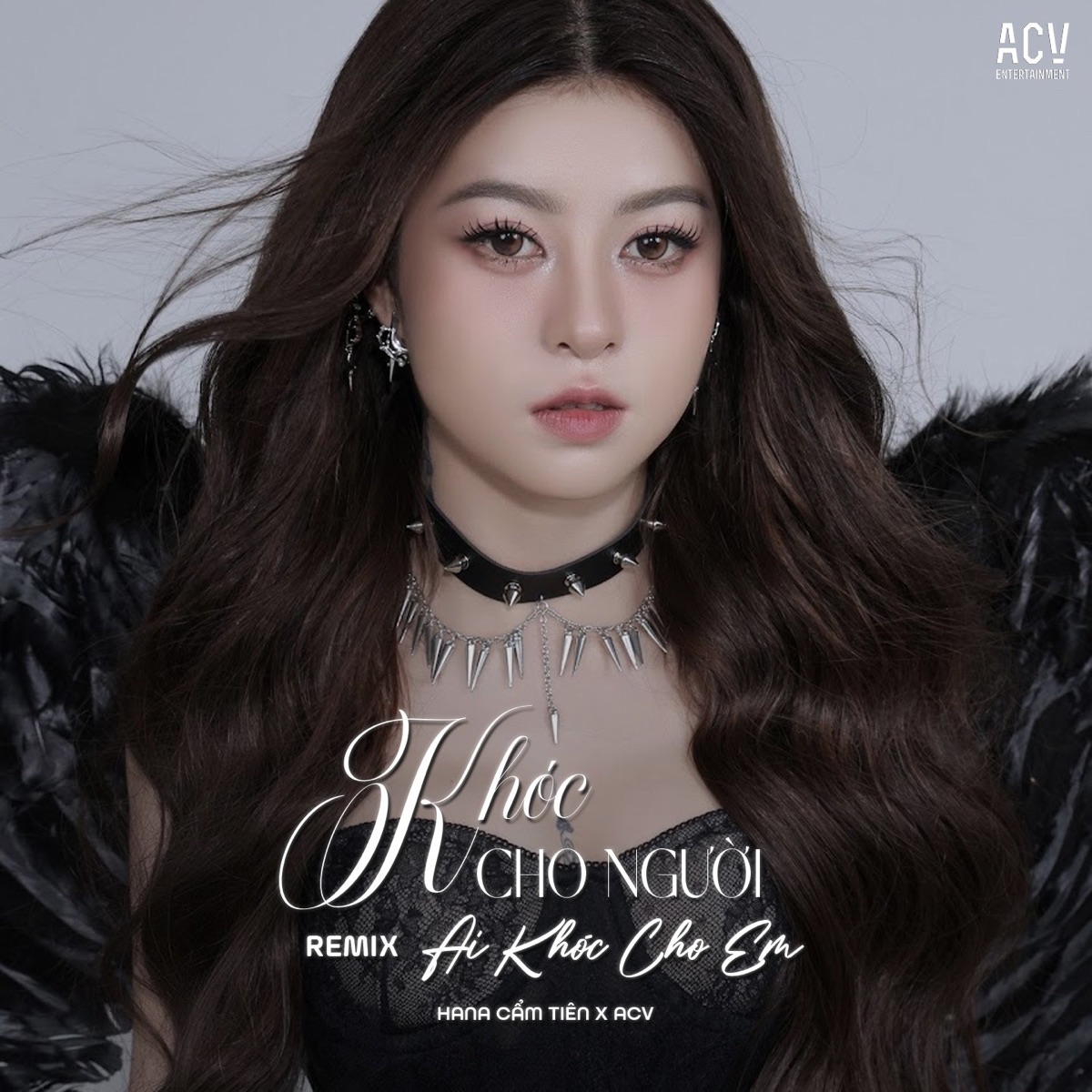Khóc Cho Người Ai Khóc Cho Em (Remix) by Hana Cẩm Tiên album cover