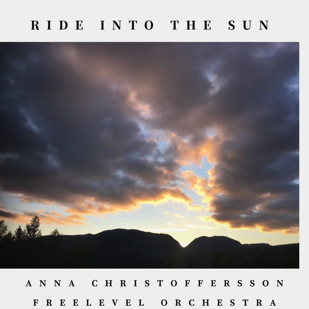 Ride into the sun (feat. Anna Christoffersson) - Single by Freelevel album cover