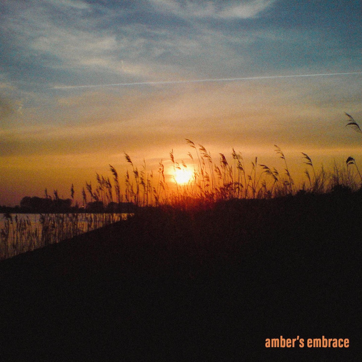 Amber's Embrace - Single by Paul Davids album cover