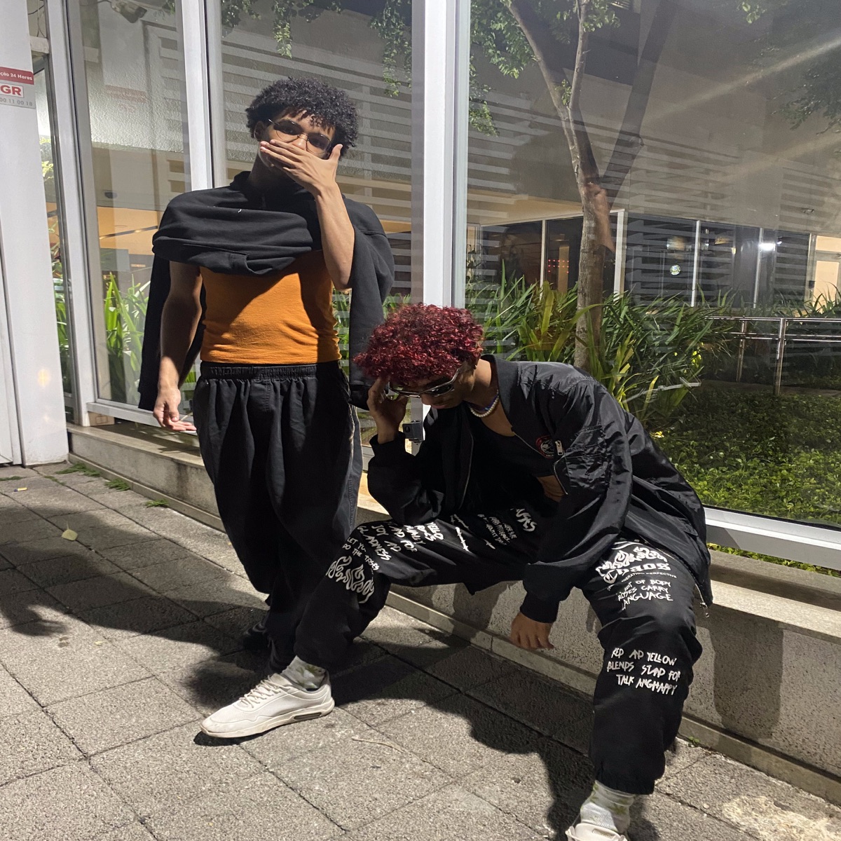 Só um Espaço (Remix) - Single by Pedrip & Oly album cover