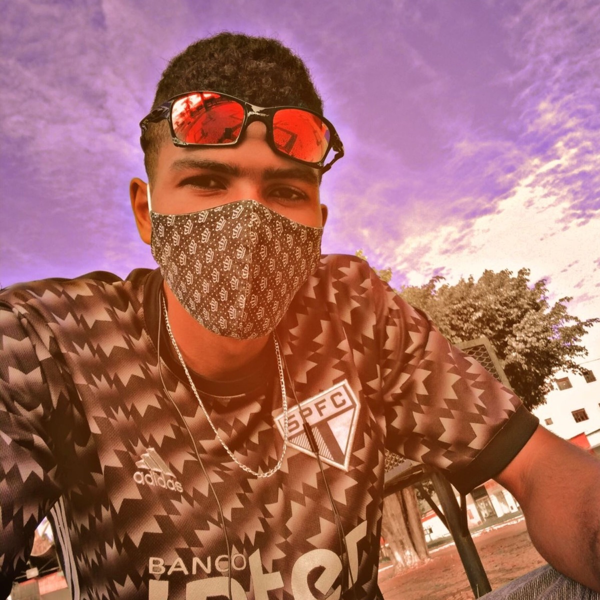 Falsidade (feat. vini prod) - Single by MC CLAYVER album cover