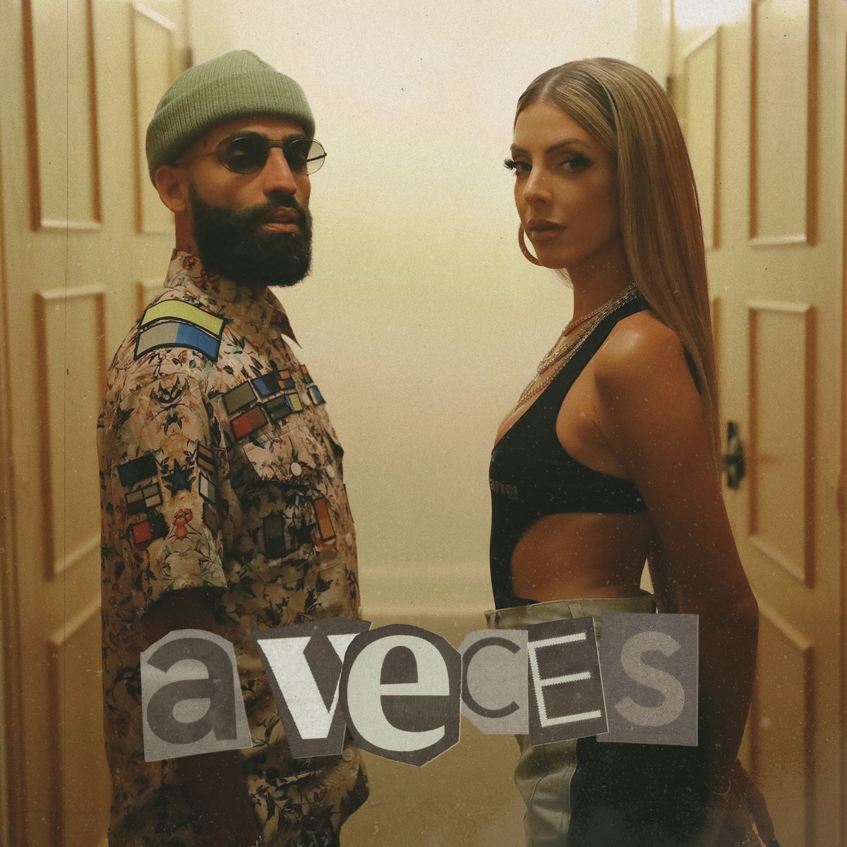A Veces - Single by Corina Smith & Arcángel album cover