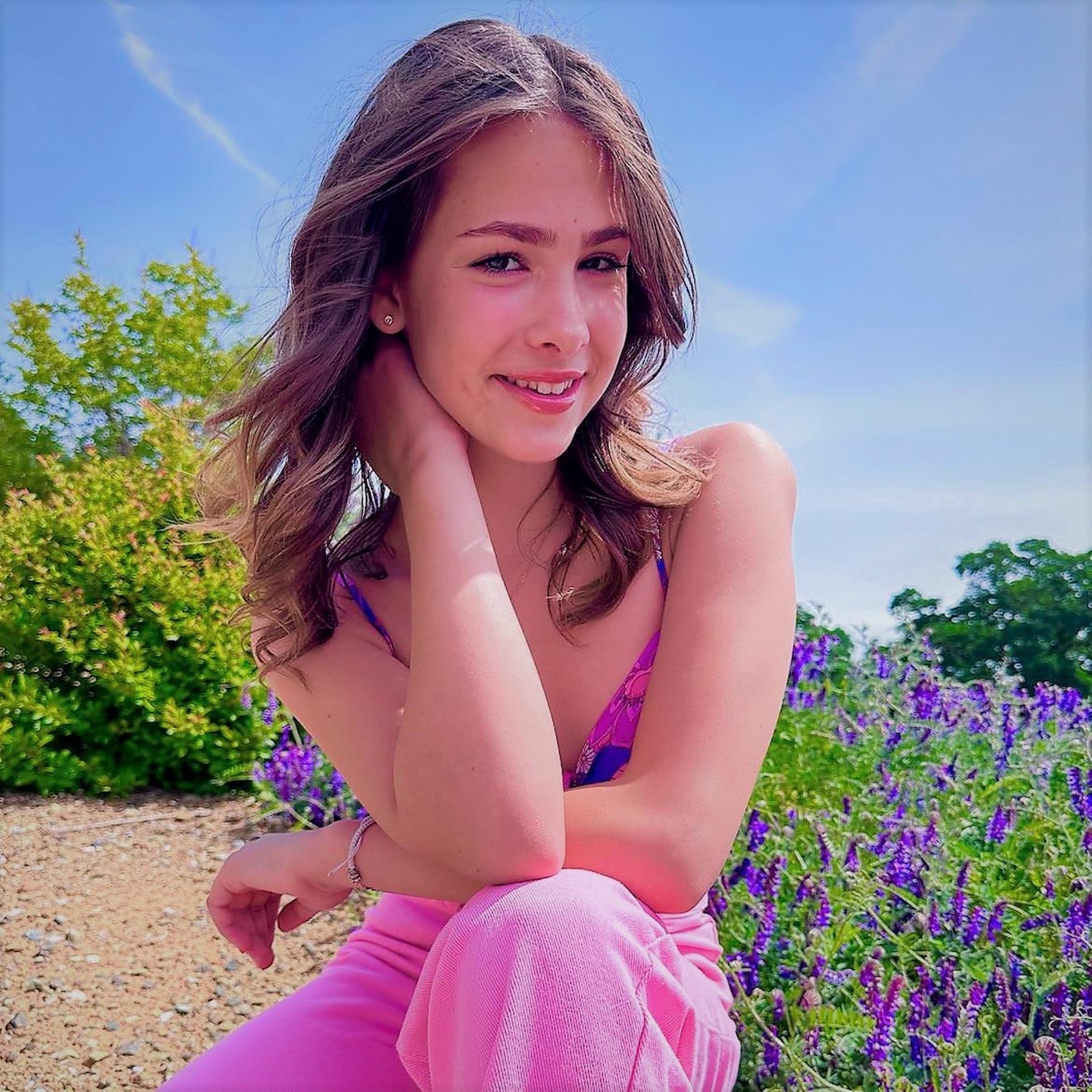 Pink (Cover) - Single by peja album cover