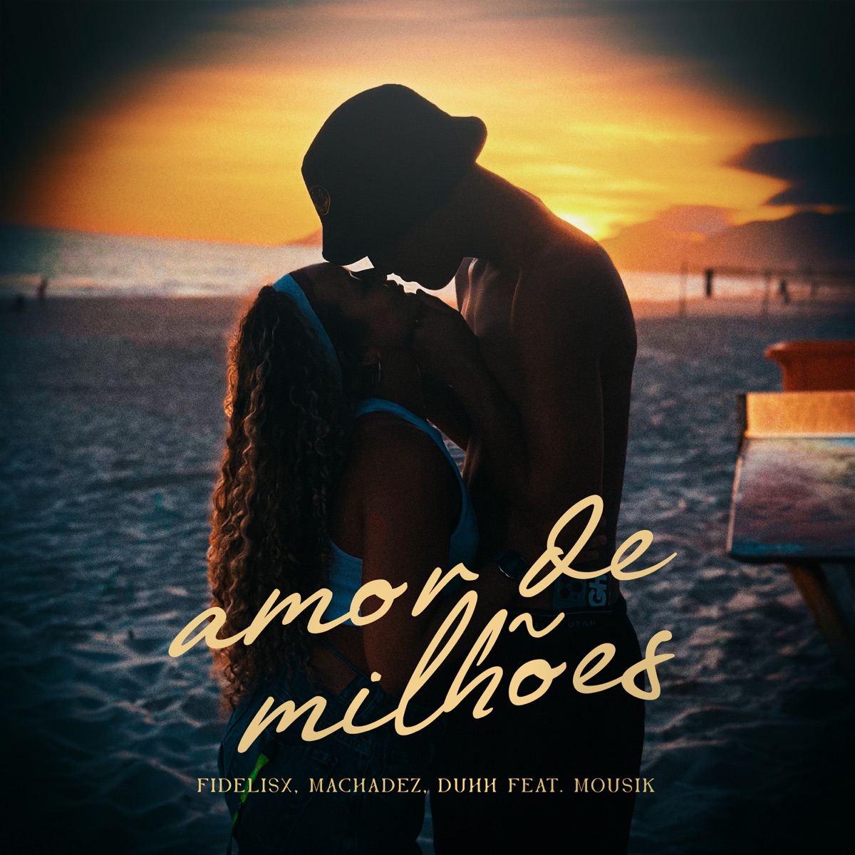 Amor de Milhões - Single by Fidelisx, Machadez & Duhh album cover