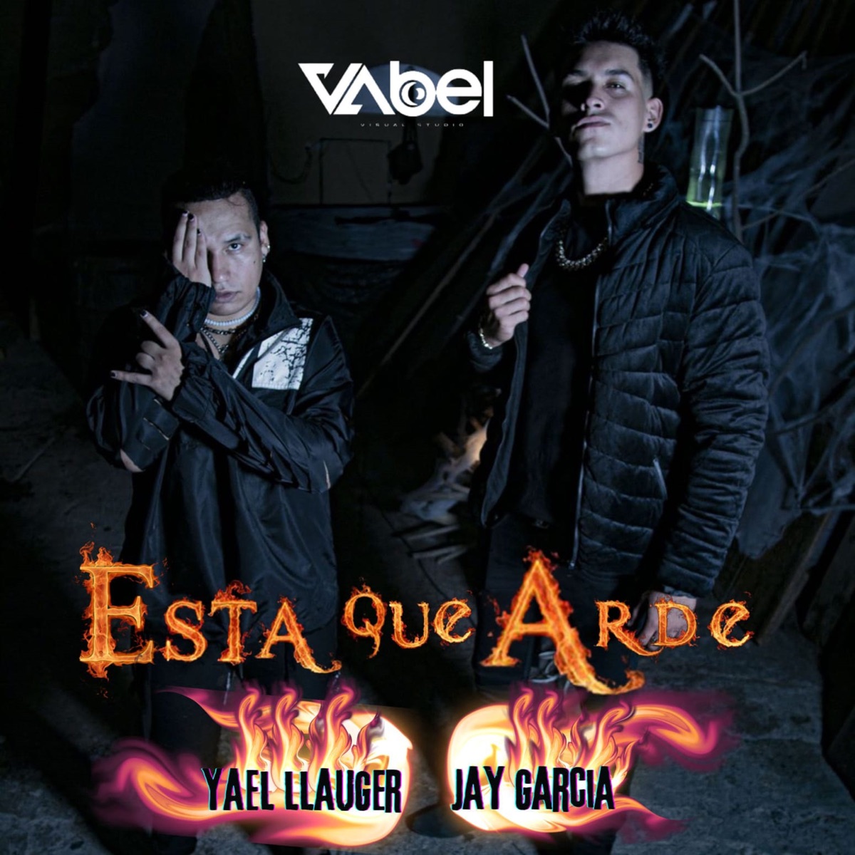 Esta Que Arde (feat. YAEL LLAUGER) - Single by Jay García album cover