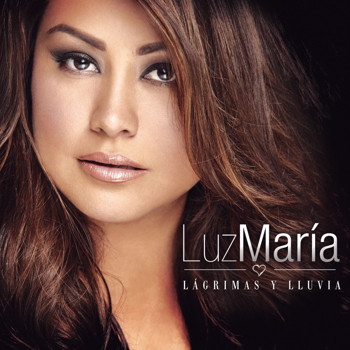 Lágrimas y Lluvia by Luz Maria album cover