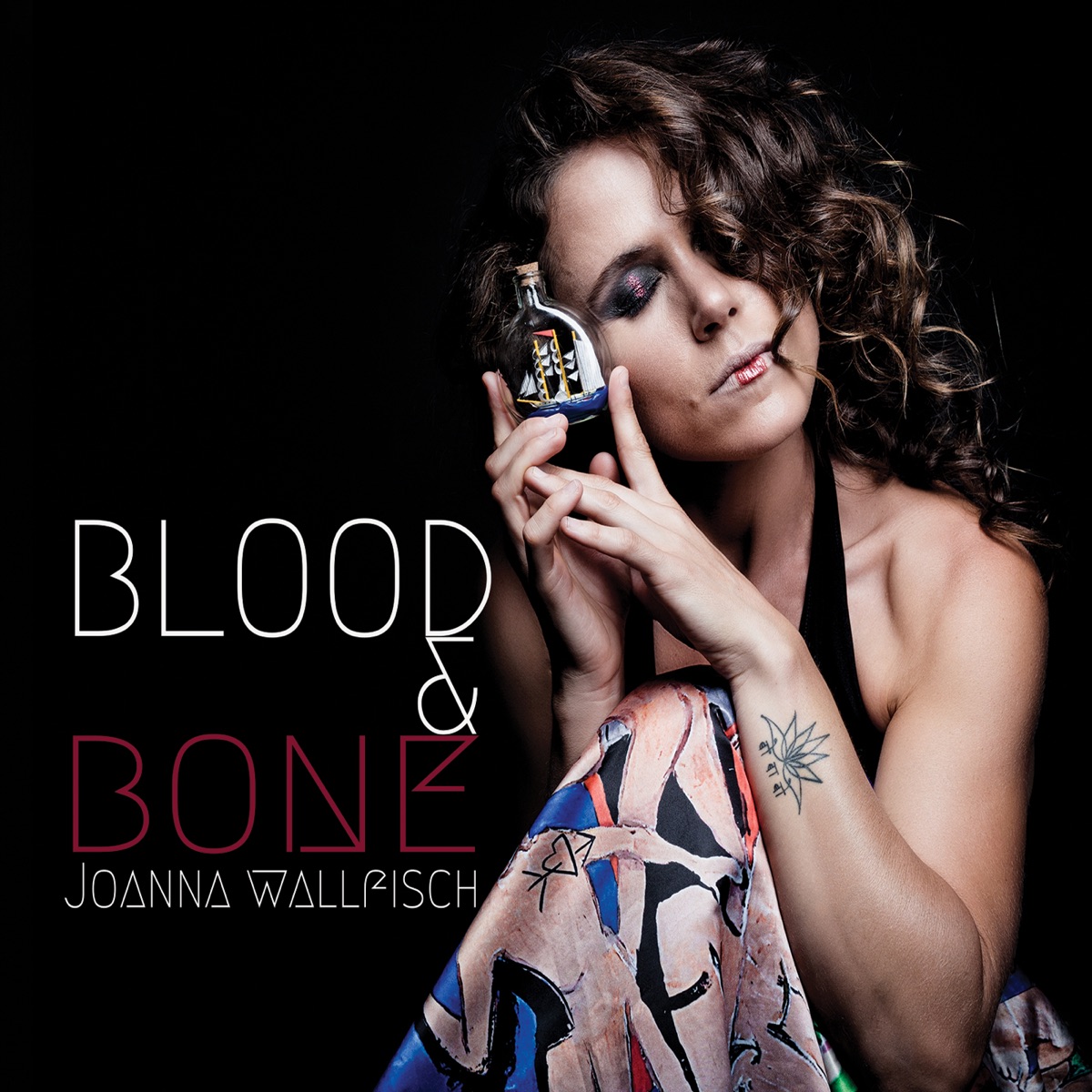 Blood and Bone by Joanna Wallfisch album cover