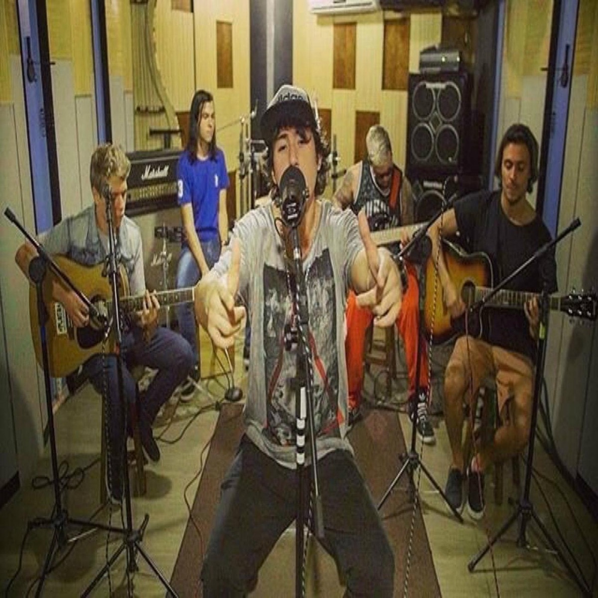 Paraíso (Acústico) - Single by 13ml album cover
