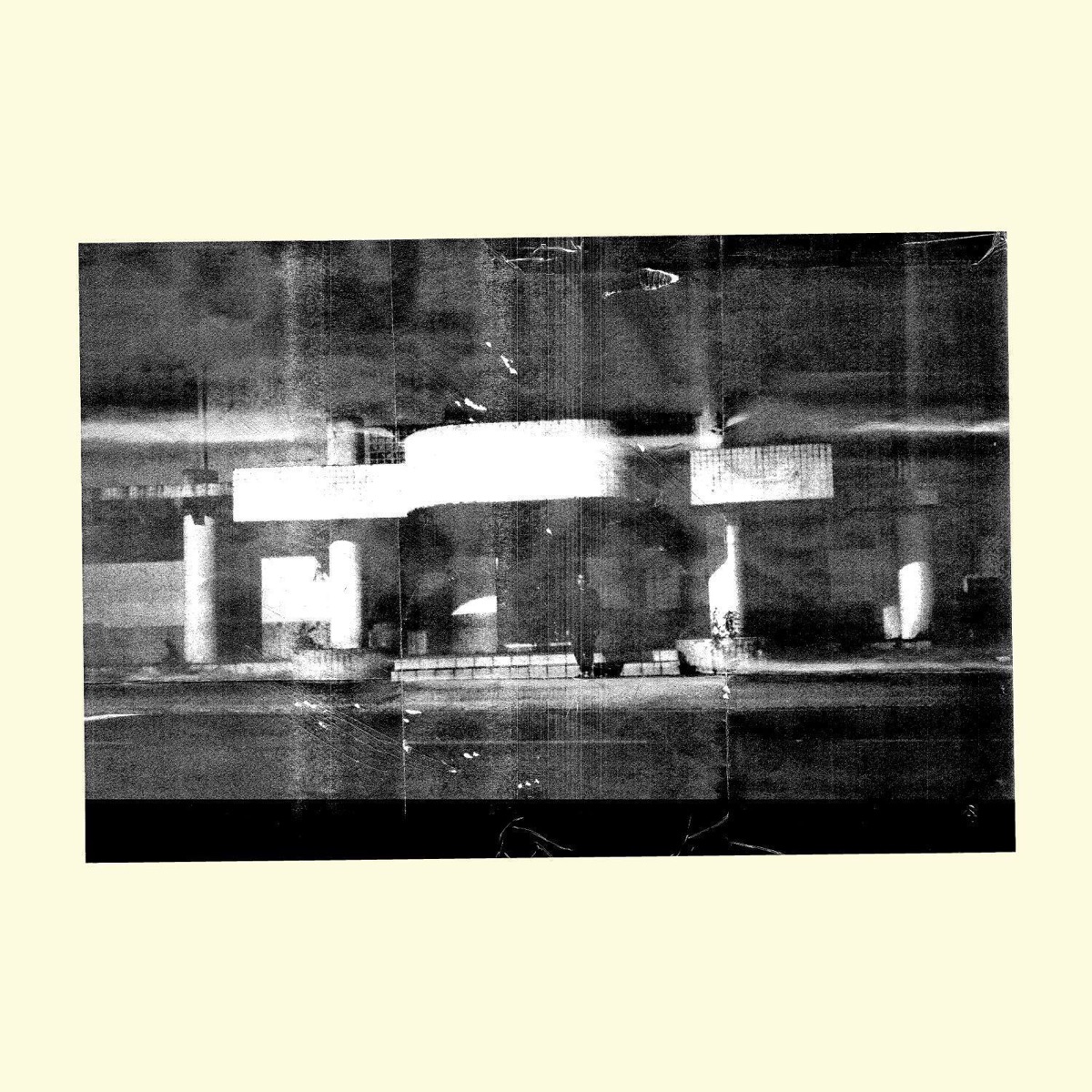 A Terça Parte da Noite - EP by Makalister album cover