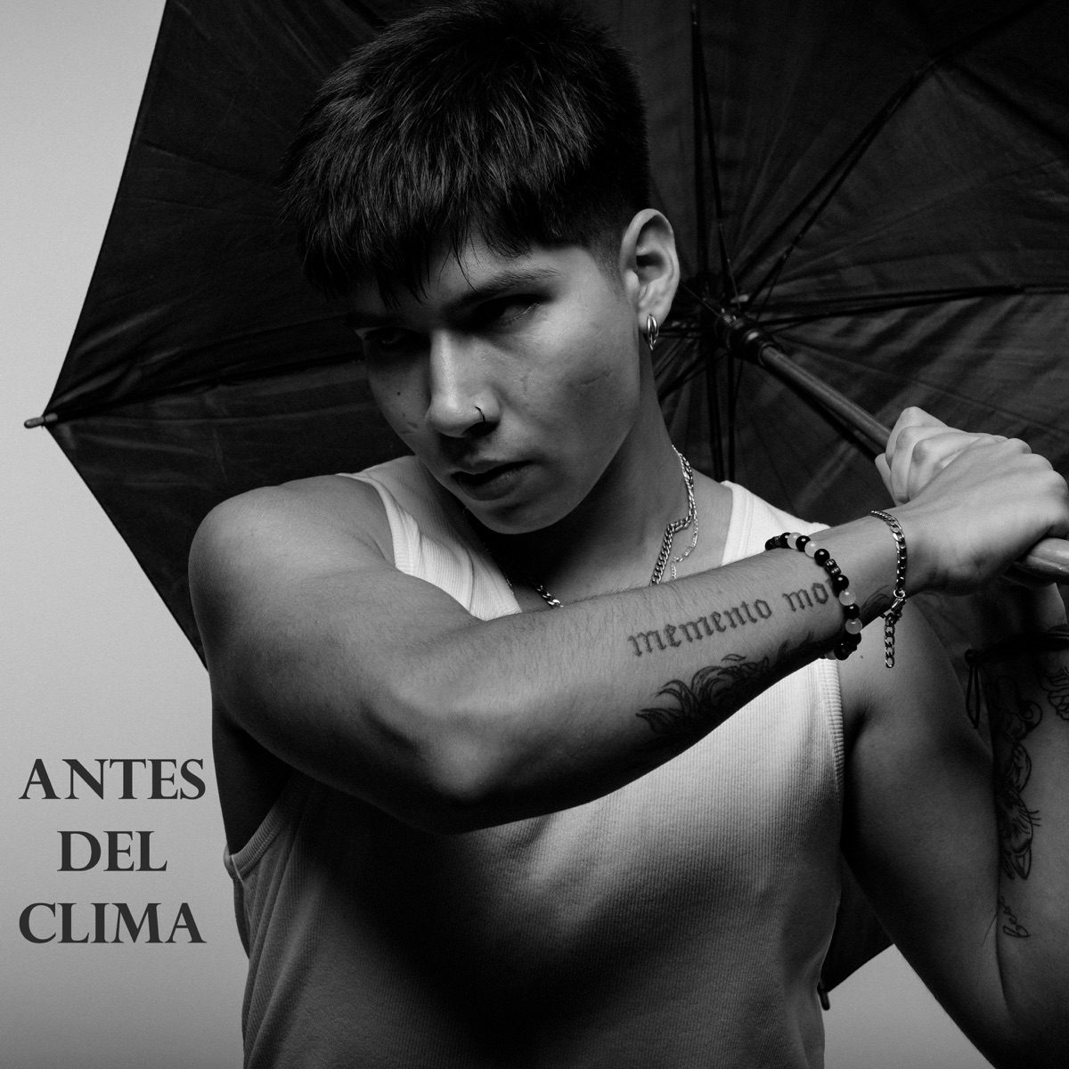 Antes Del Clima - EP by Diego Dinnamarco album cover
