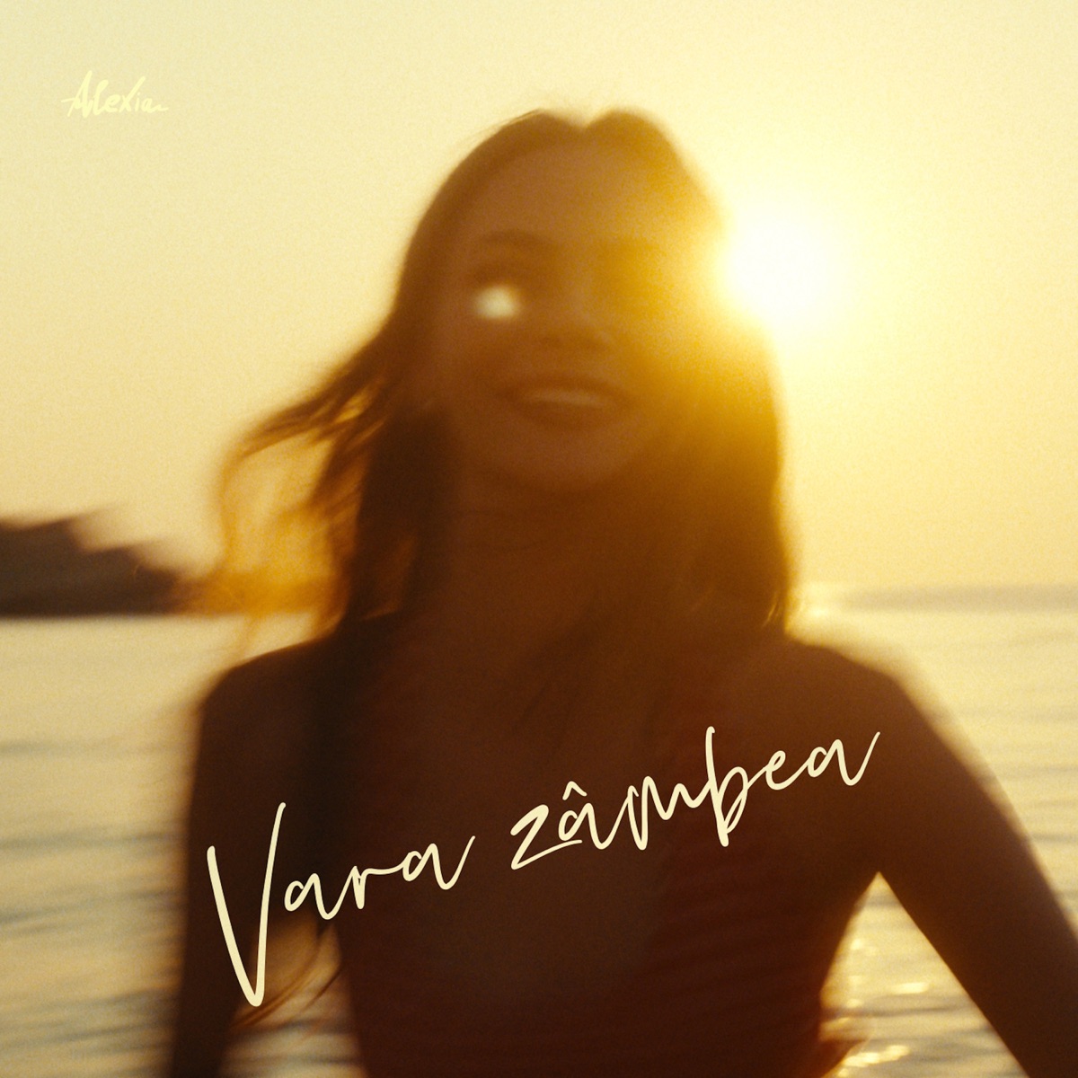 Vara zâmbea - Single by Alexia album cover